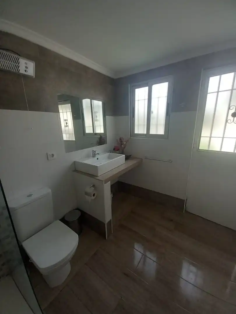 Bathroom of Houses for sale in Córdoba  with Air Conditioner, Heating and Private garden
