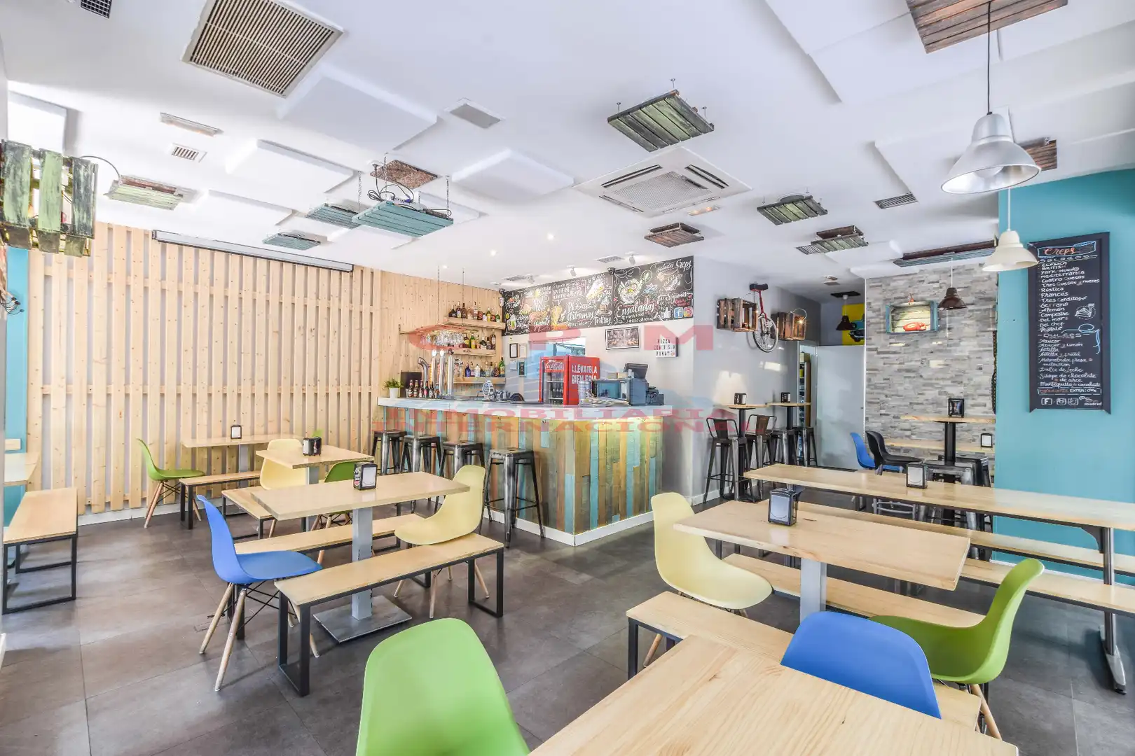 Premises for rent in  Madrid Capital  with Air Conditioner