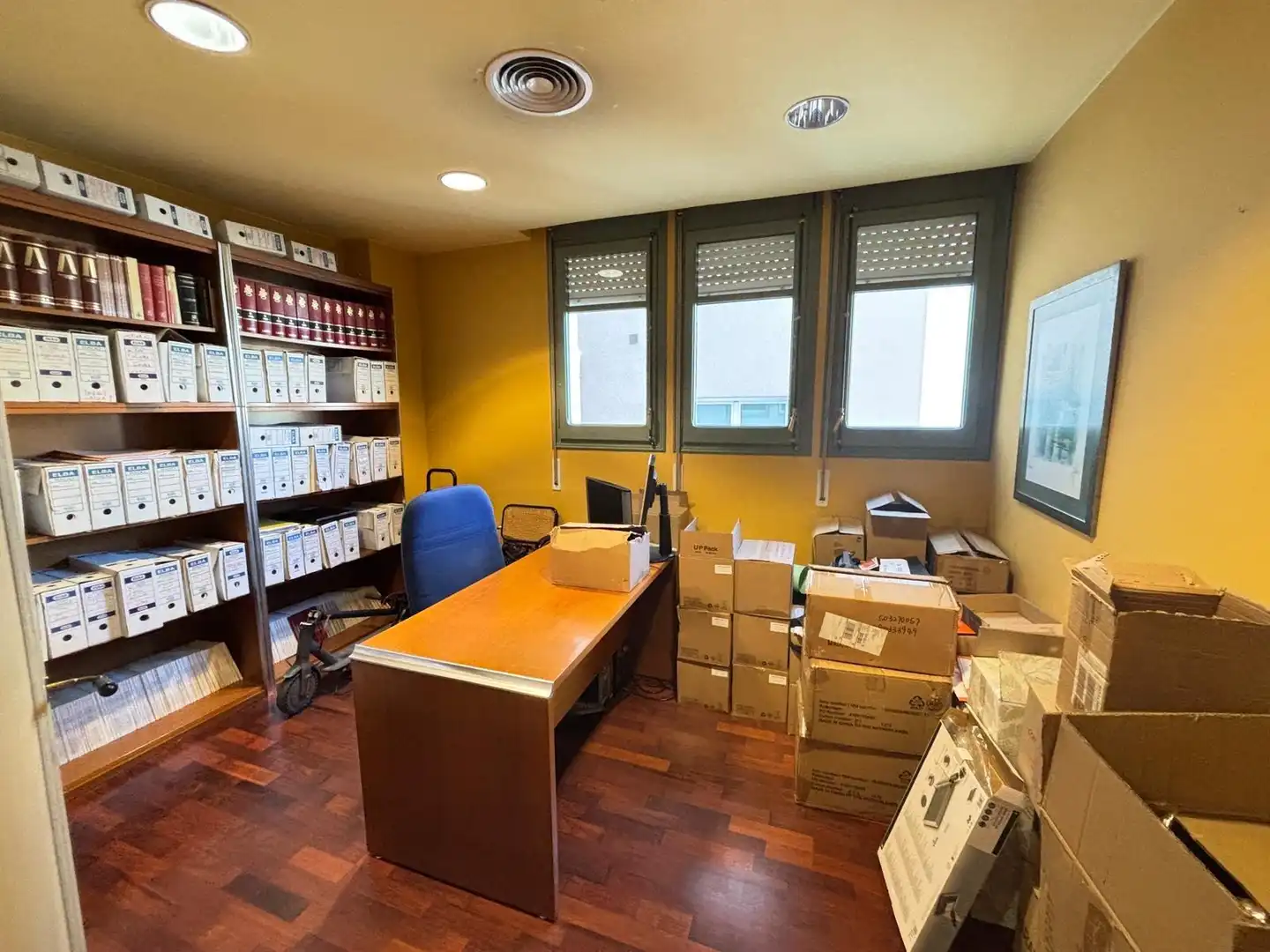 Flat for sale in Girona  with Air Conditioner