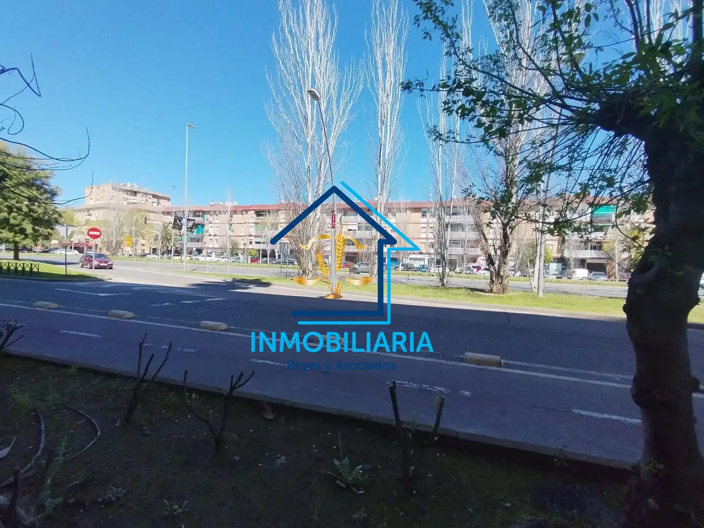 Local comercial en venda a Levante