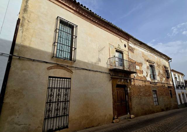 Casa-chalet en Venta en Guadalcanal