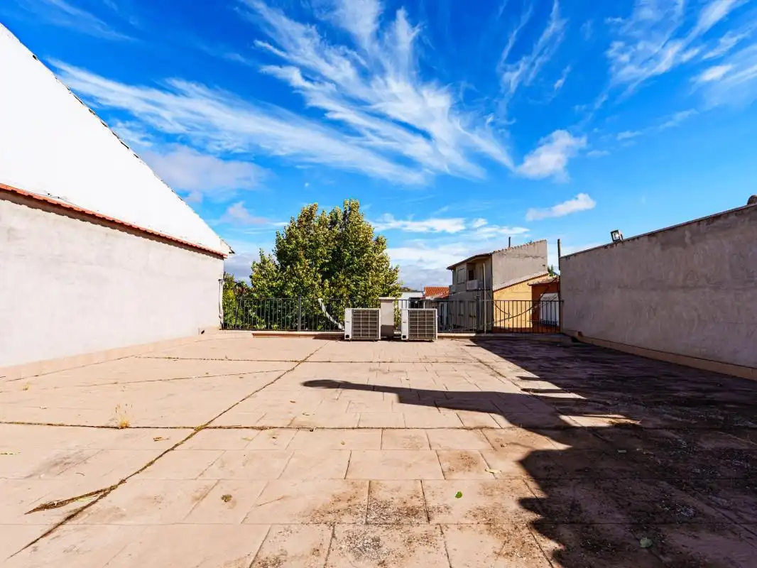 Local en venta en Pl. de España, Arenas de San Juan