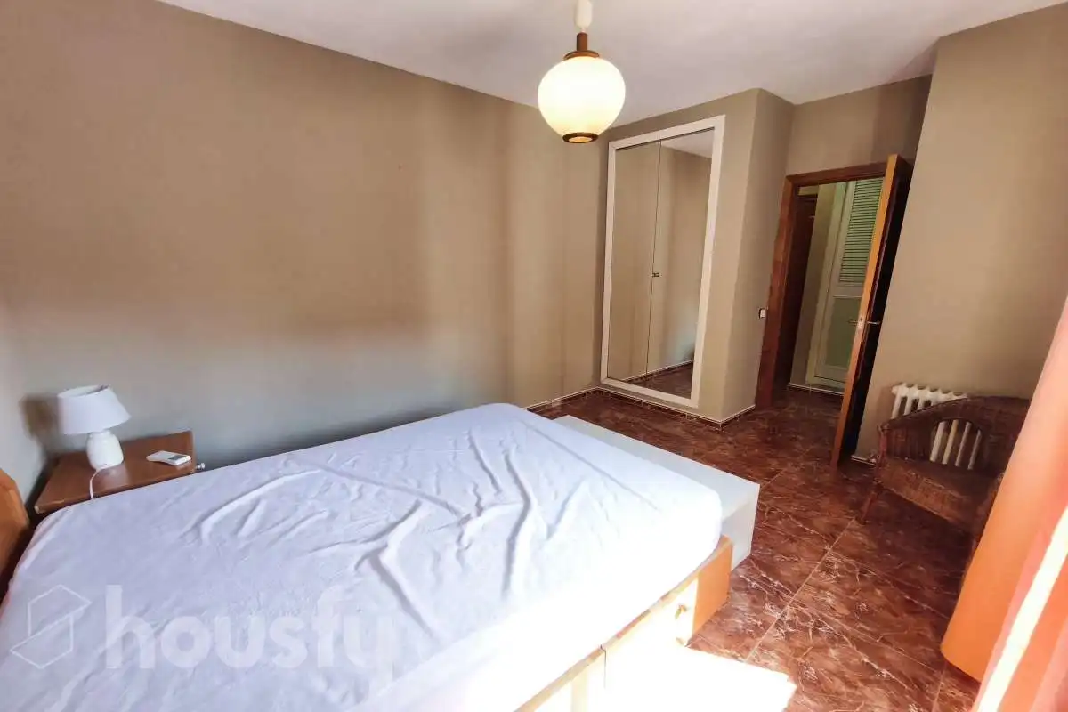 Schlafzimmer von Wohnung zur Miete in Madrid mit Klimaanlage, Heizung und Terrasse