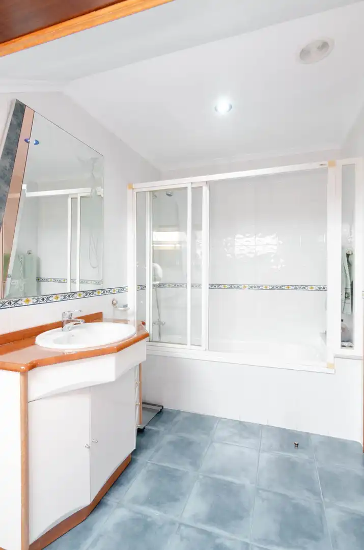 Baño de Casa o chalet en venta en Piloña con Calefacción, Jardín privado y Parquet