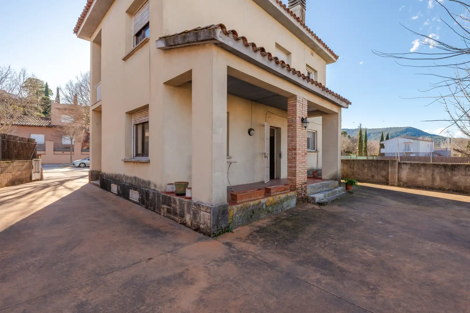 Vista exterior de Casa o chalet en venta en Banyoles con Terraza