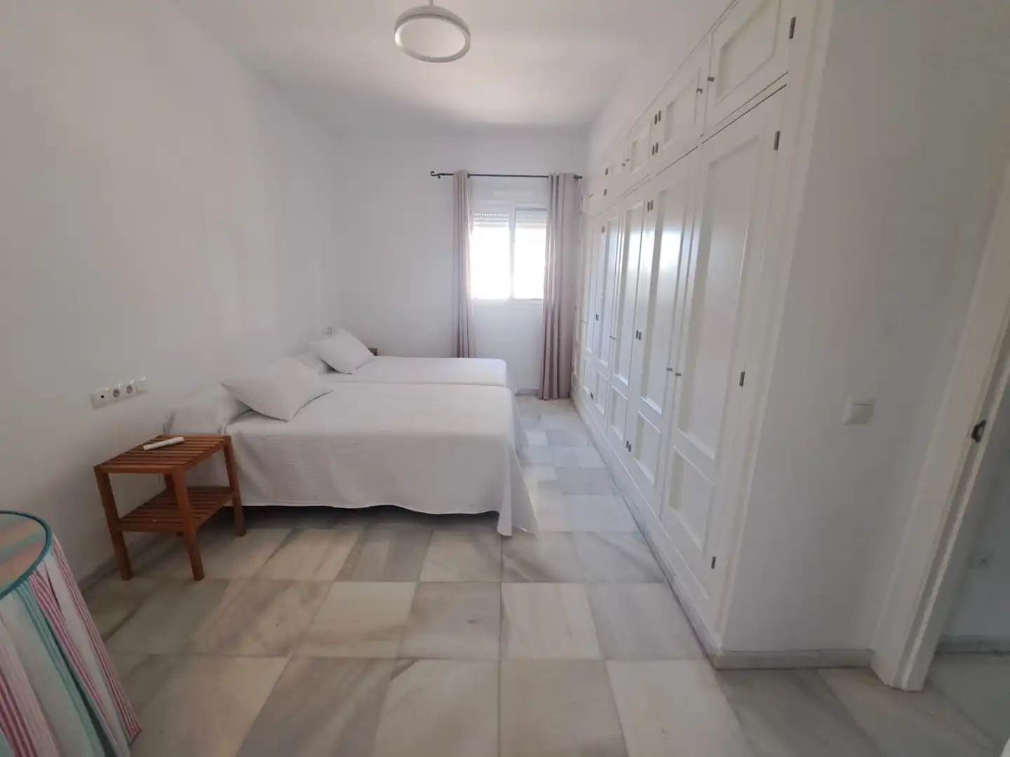 Dormitori de Casa o xalet en venda en Dos Hermanas amb Aire condicionat, Jardí privat i Terrassa