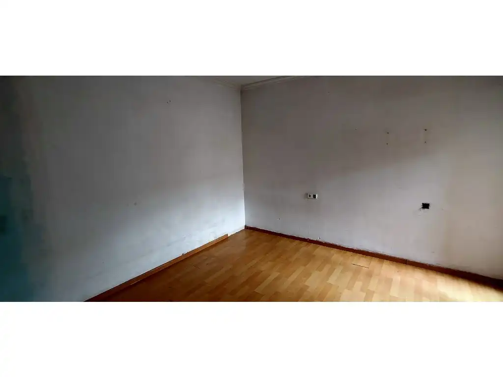 Schlafzimmer von Wohnung zum Verkauf in Salt