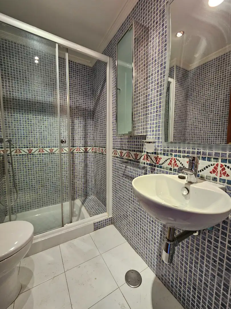 Bathroom of Flat for sale in Macarena