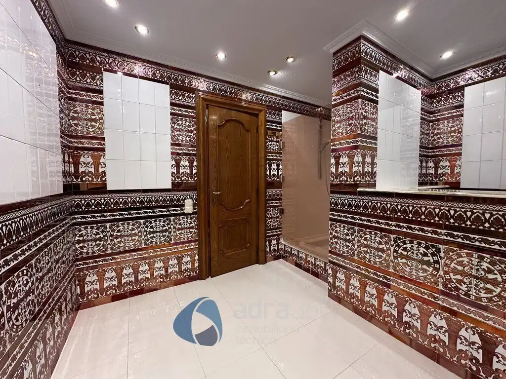 Bathroom of Houses for sale in Lardero  with Air Conditioner, Heating and Private garden