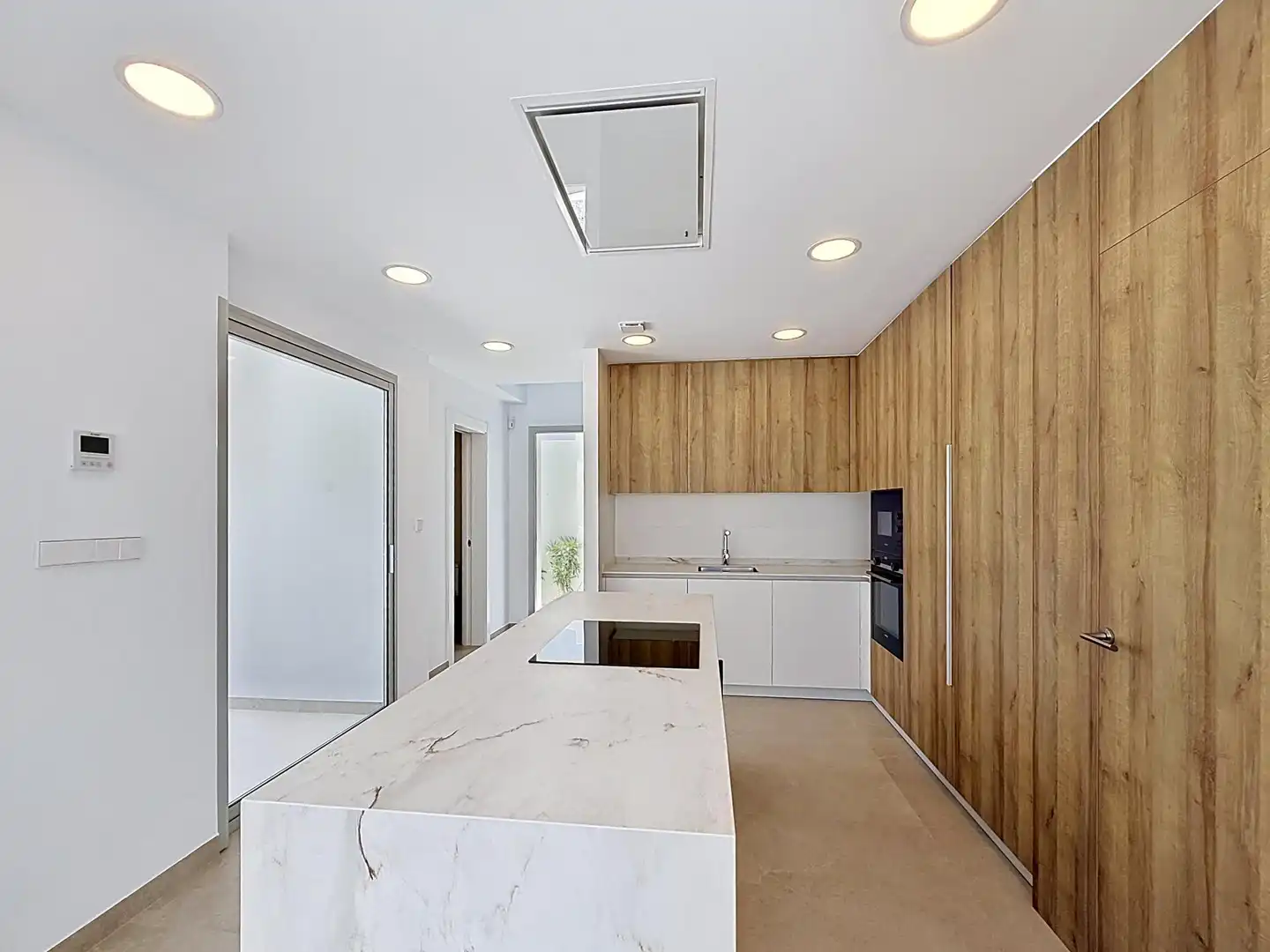 Chalet con piscina en venta en Cumbre del Sol, imagen 8