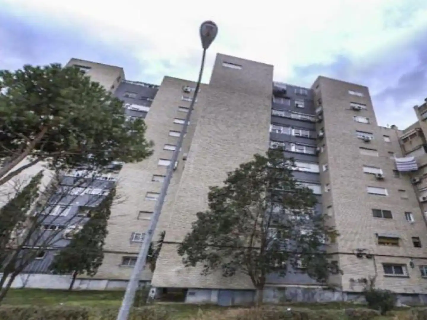Vista exterior de Pis en venda en Alcalá de Henares