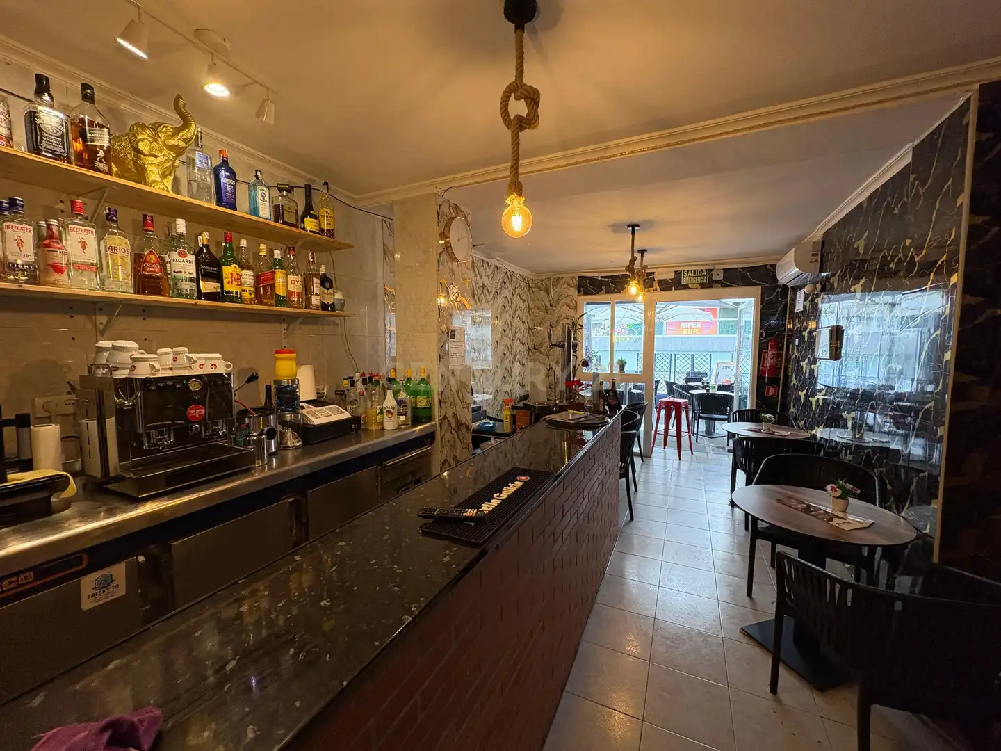 Business premises for transfer in CL CRUZ LA 4TORREMOLINOS (MÁLAGA)