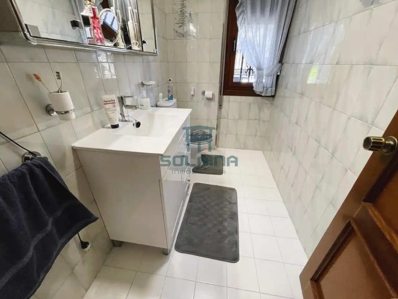 Baño de Casa o chalet en venta en Ourense Capital  con Calefacción, Jardín privado y Terraza
