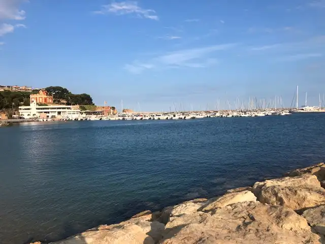 Vista exterior de Piso en venta en Sant Feliu de Guíxols con Calefacción, Amueblado y Horno