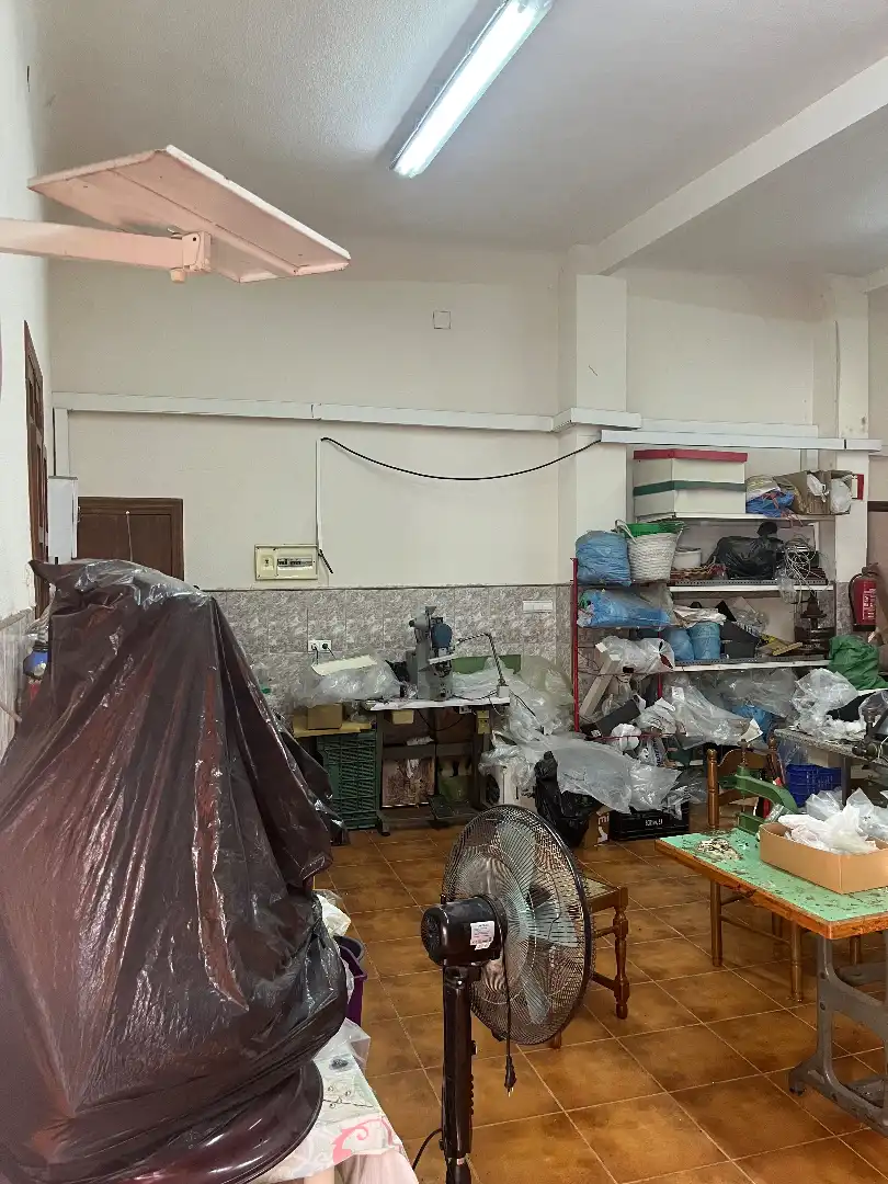 Local comercial en venta en Carrer Ramón Vicente Serrano, imagen 10
