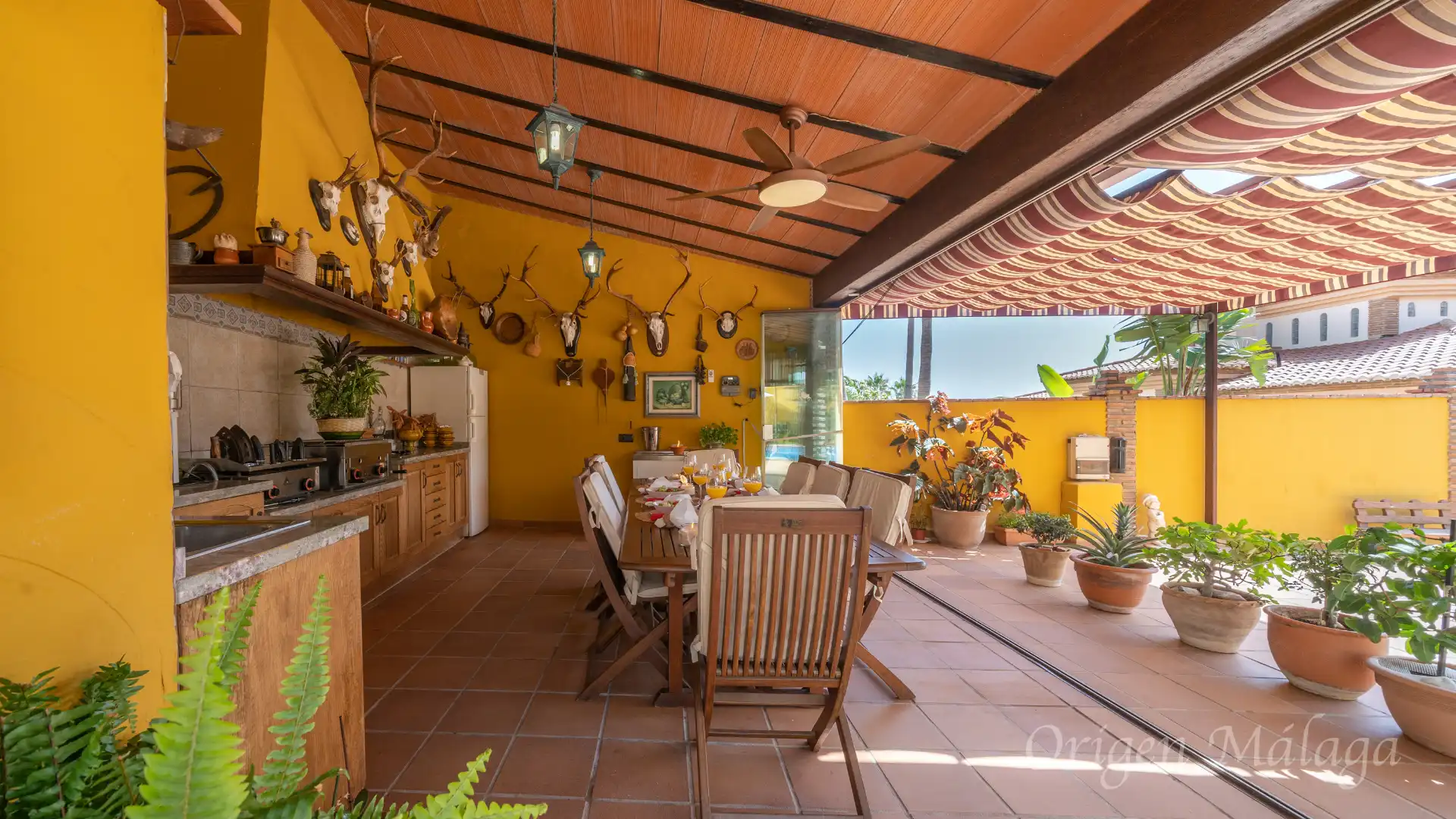 Terraza de Casa o chalet en venta en Alhaurín de la Torre con Aire acondicionado, Calefacción y Jardín privado