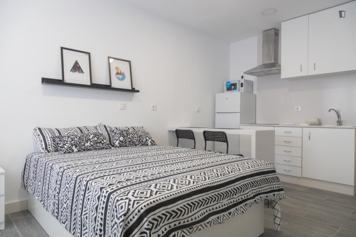 Study to rent in Opañel