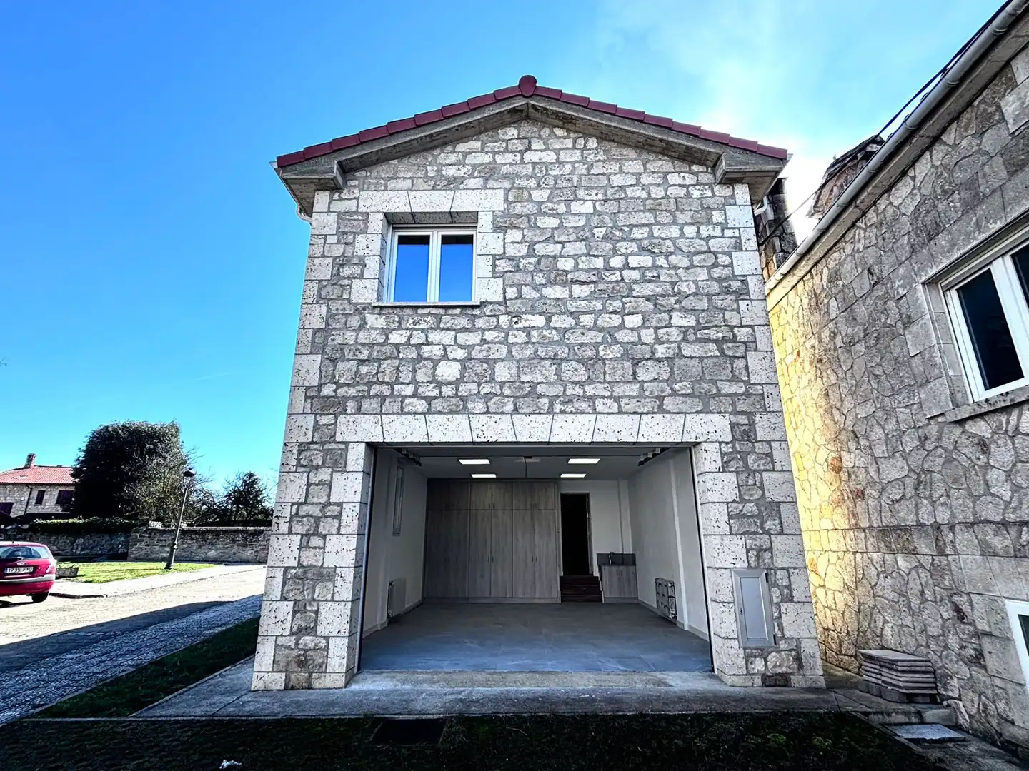 Vista exterior de Casa o chalet en venta en Quintanilla Vivar con Calefacción y Trastero