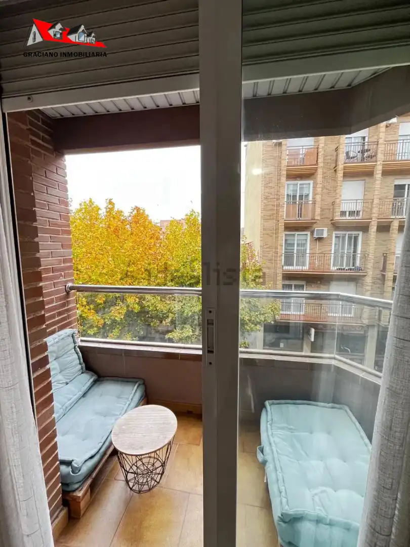Appartamento con terrazza in vendita a Industria, imagen 2