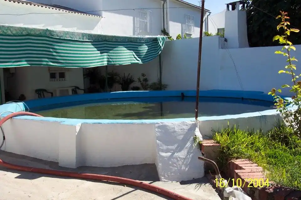 Schwimmbecken von Haus oder Chalet zum Verkauf in Lucena mit Klimaanlage, Privatgarten und Schwimmbad