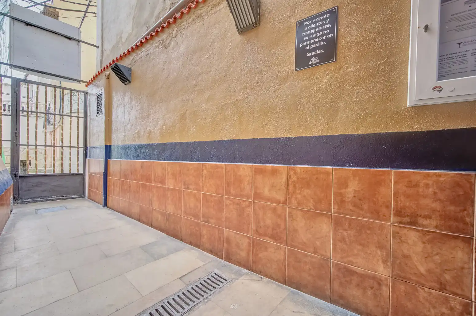 Vista exterior de Local en venta en Falces con Aire acondicionado y Amueblado