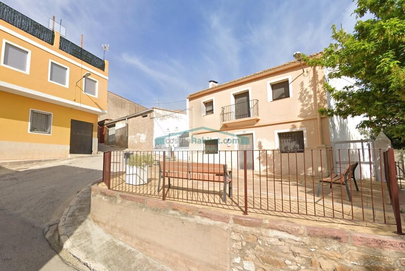 Vista exterior de Casa o xalet en venda en Chera amb Traster