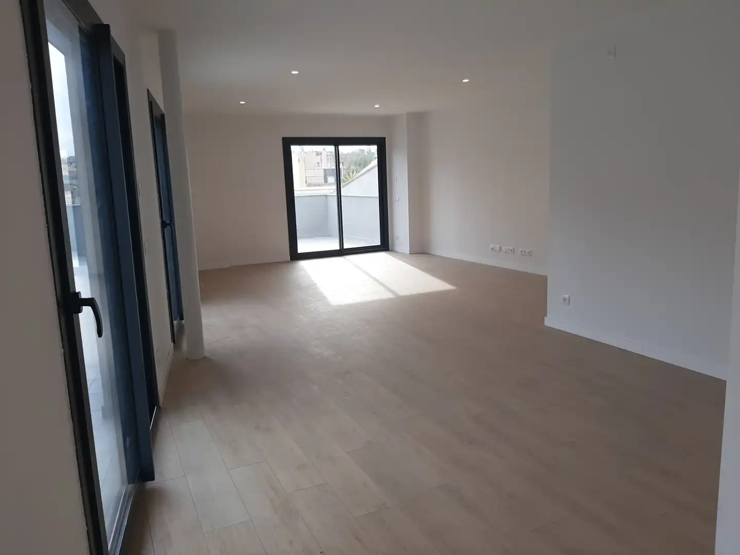 Living room of Flat for rent in Mataró  with Air Conditioner, Heating and Terrace