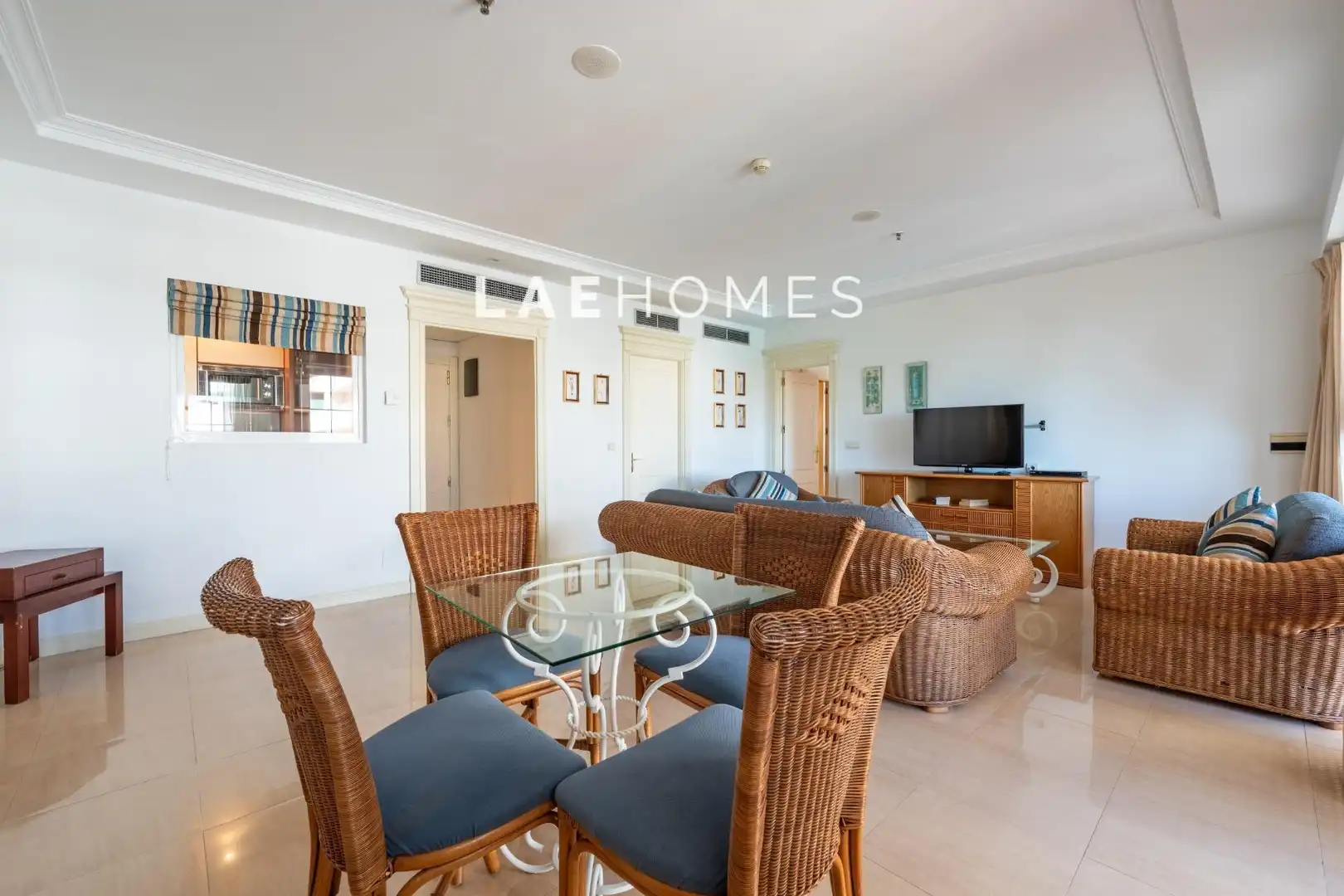 Sala d'estar de Apartament en venda en Marbella amb Aire condicionat, Calefacció i Terrassa