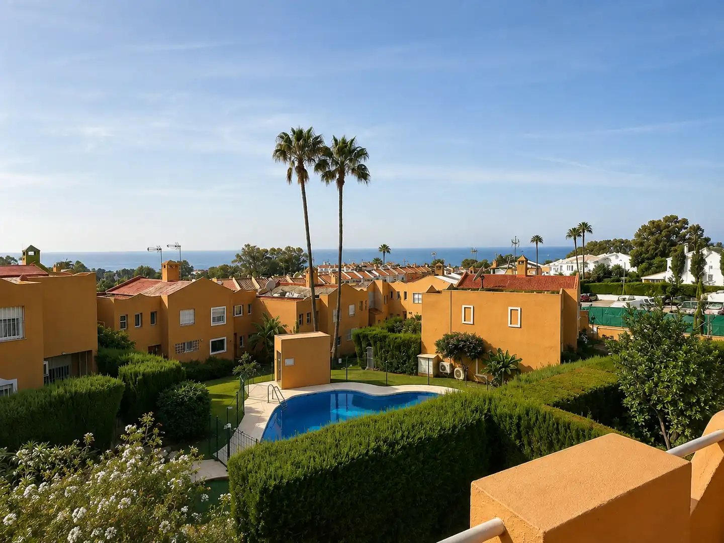Jardín de Casa adosada en venta en Estepona con Jardín privado, Terraza y Piscina