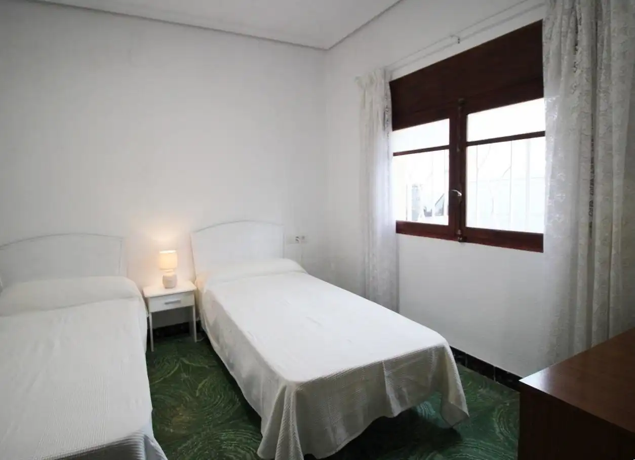 House with garden to rent in Calle MIRAMAR, imagen 8