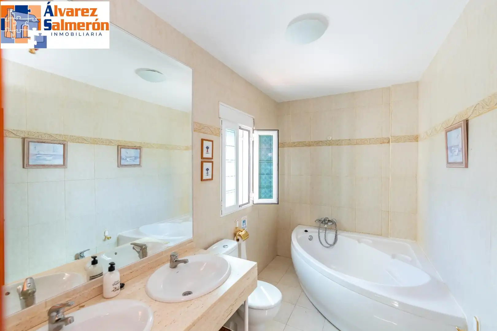 Villa mit Terrasse zum Verkauf in Barrio de la Vega, imagen 73