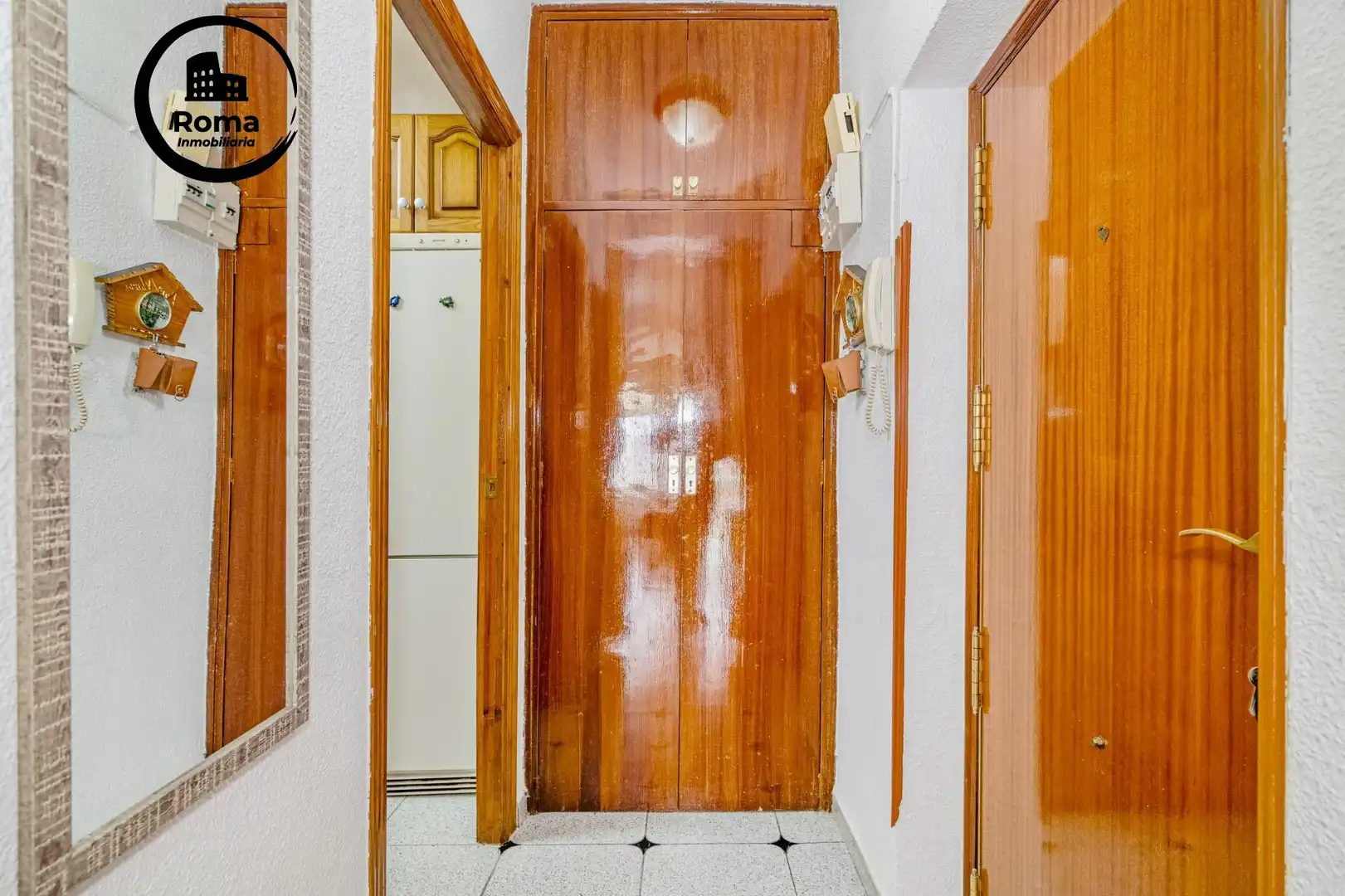 Flat for sale in Granada  with Air Conditioner, Terrace and Storage room