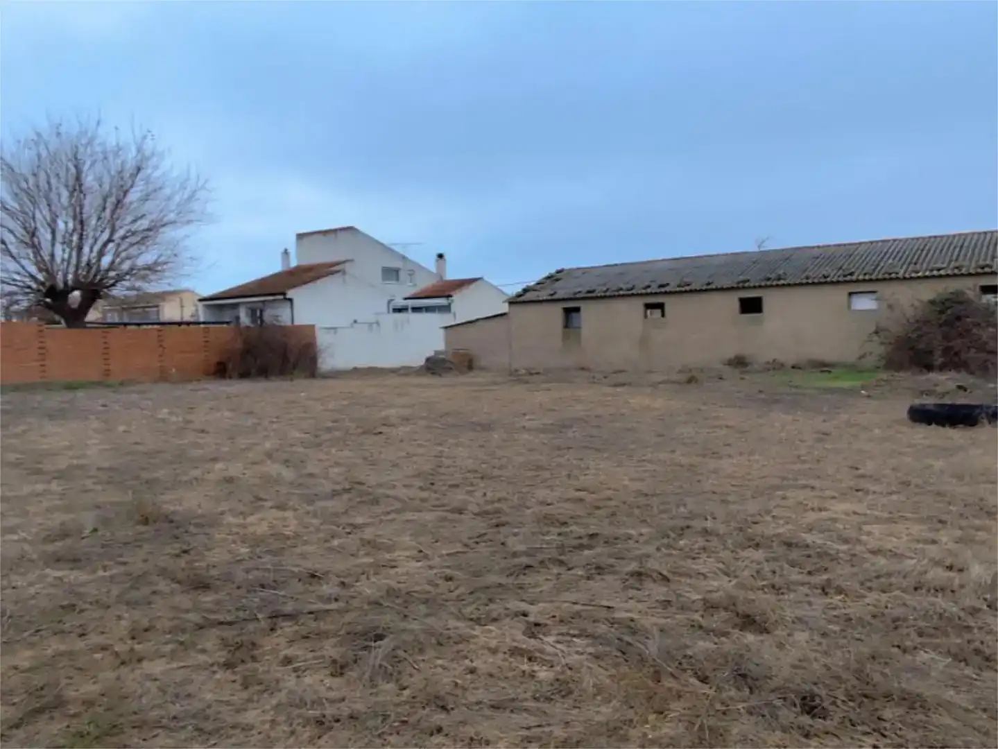 Piso en venta en Monfarracinos
