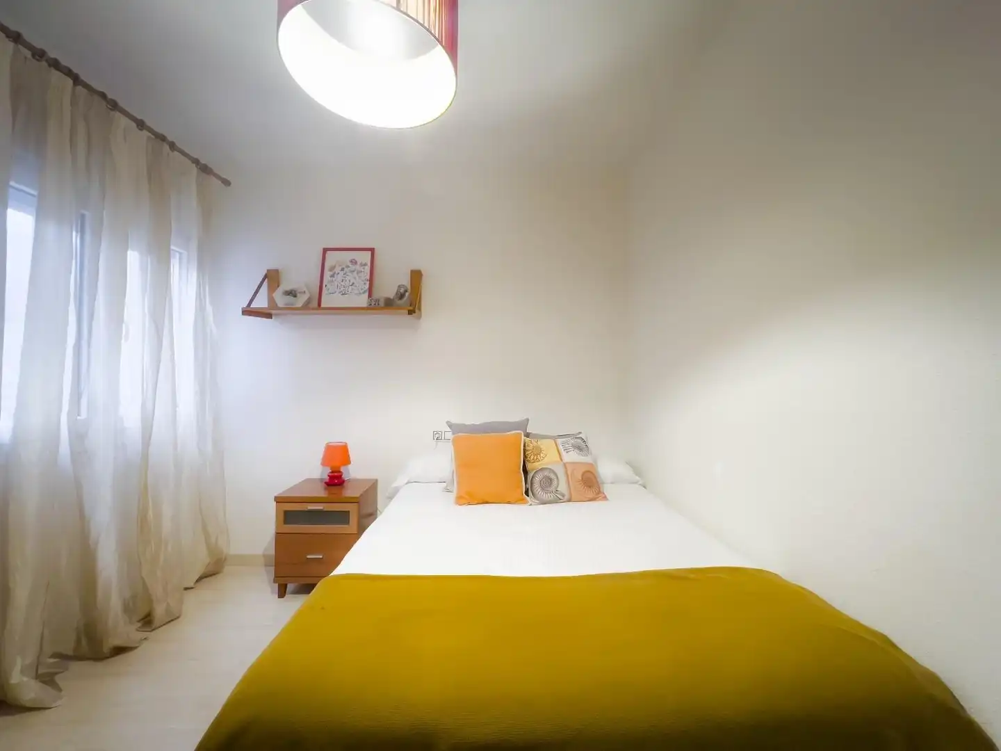 Habitación de Piso de alquiler en Málaga con Aire acondicionado y Amueblado