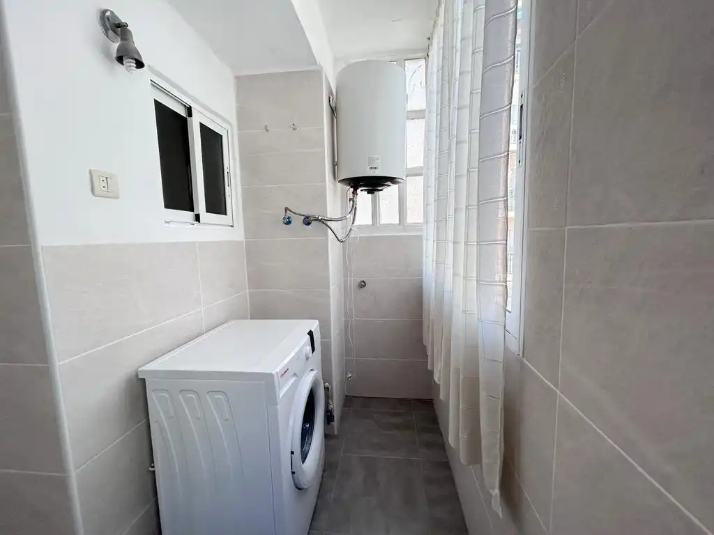 Habitació a BARCELONA, 6, Puçol Ciudad