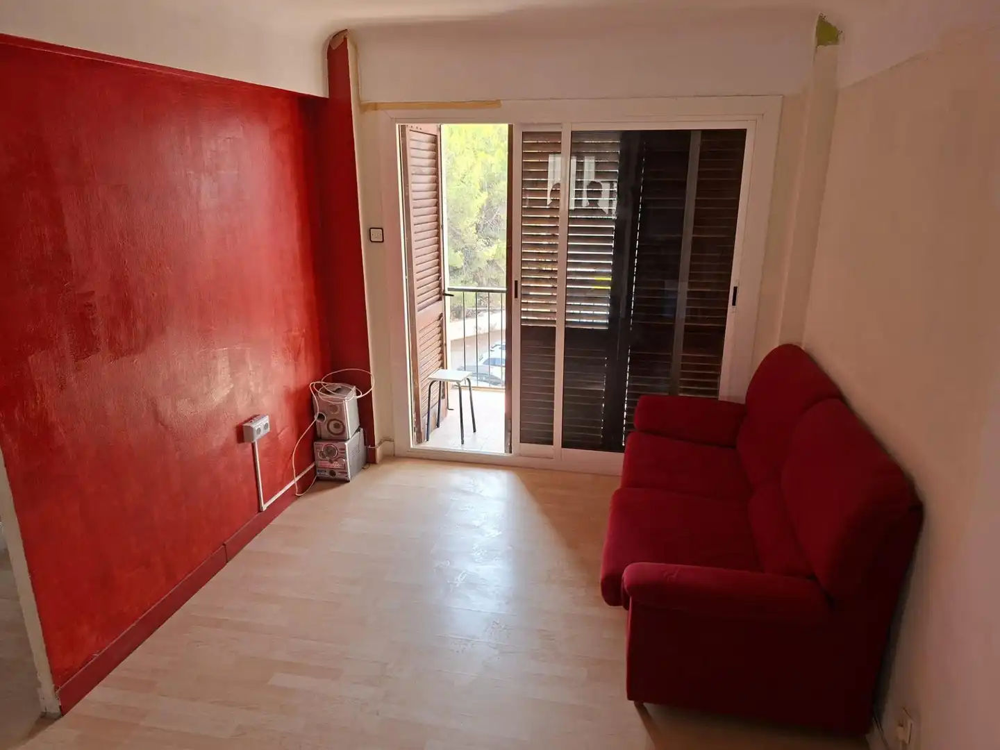 Dormitori de Apartament en venda en Bellvei amb Terrassa