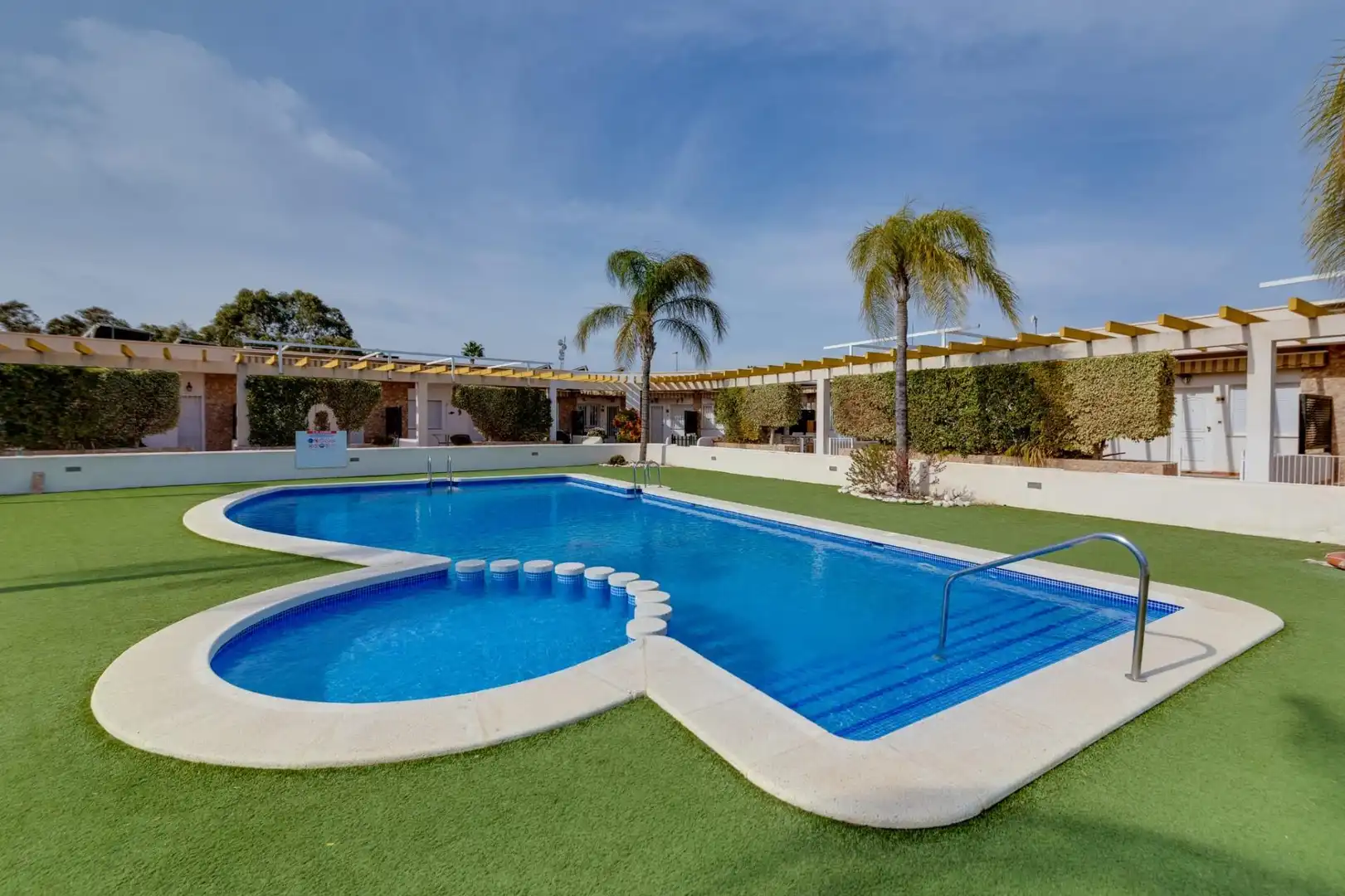 Adossat amb piscina en venda a Orihuela Costa, imagen 2