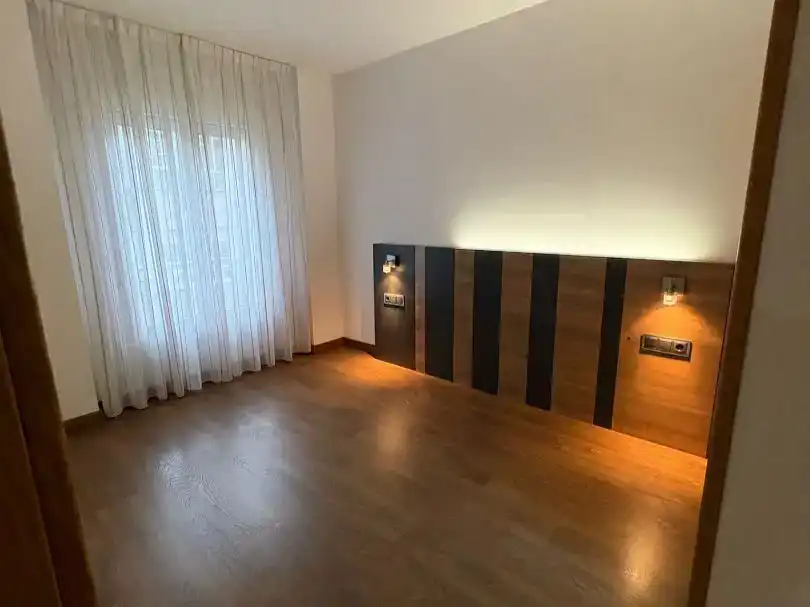 Bedroom of Flat for rent in Vigo   with Balcony