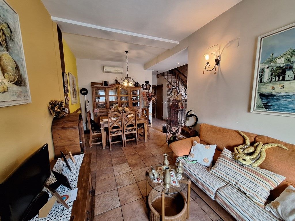 Sala d'estar de Casa adosada en venda en Càrcer