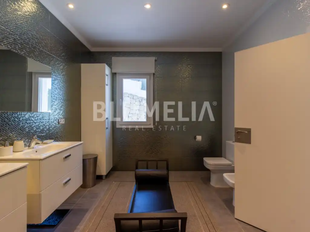 Bany de Casa o xalet en venda en Jávea / Xàbia amb Aire condicionat, Calefacció i Jardí privat