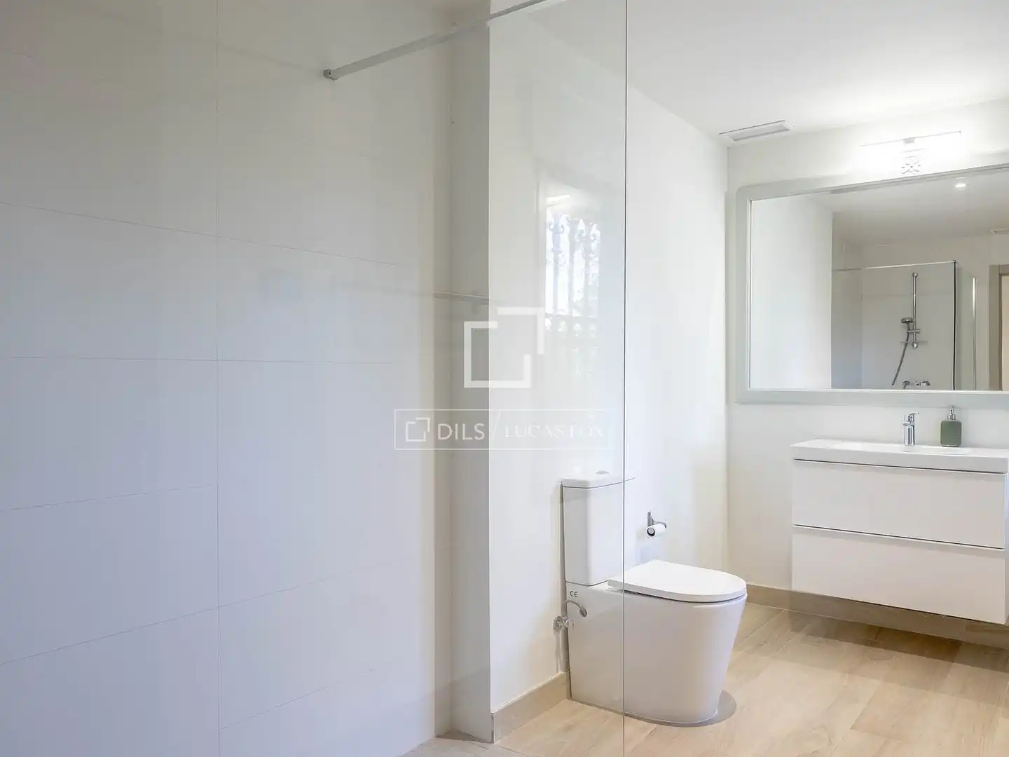 Baño de Casa o chalet en venta en Godella con Aire acondicionado, Jardín privado y Terraza
