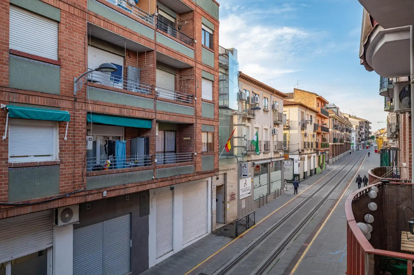 Außenansicht von Wohnungen zum Verkauf in Armilla mit Terrasse und Balkon