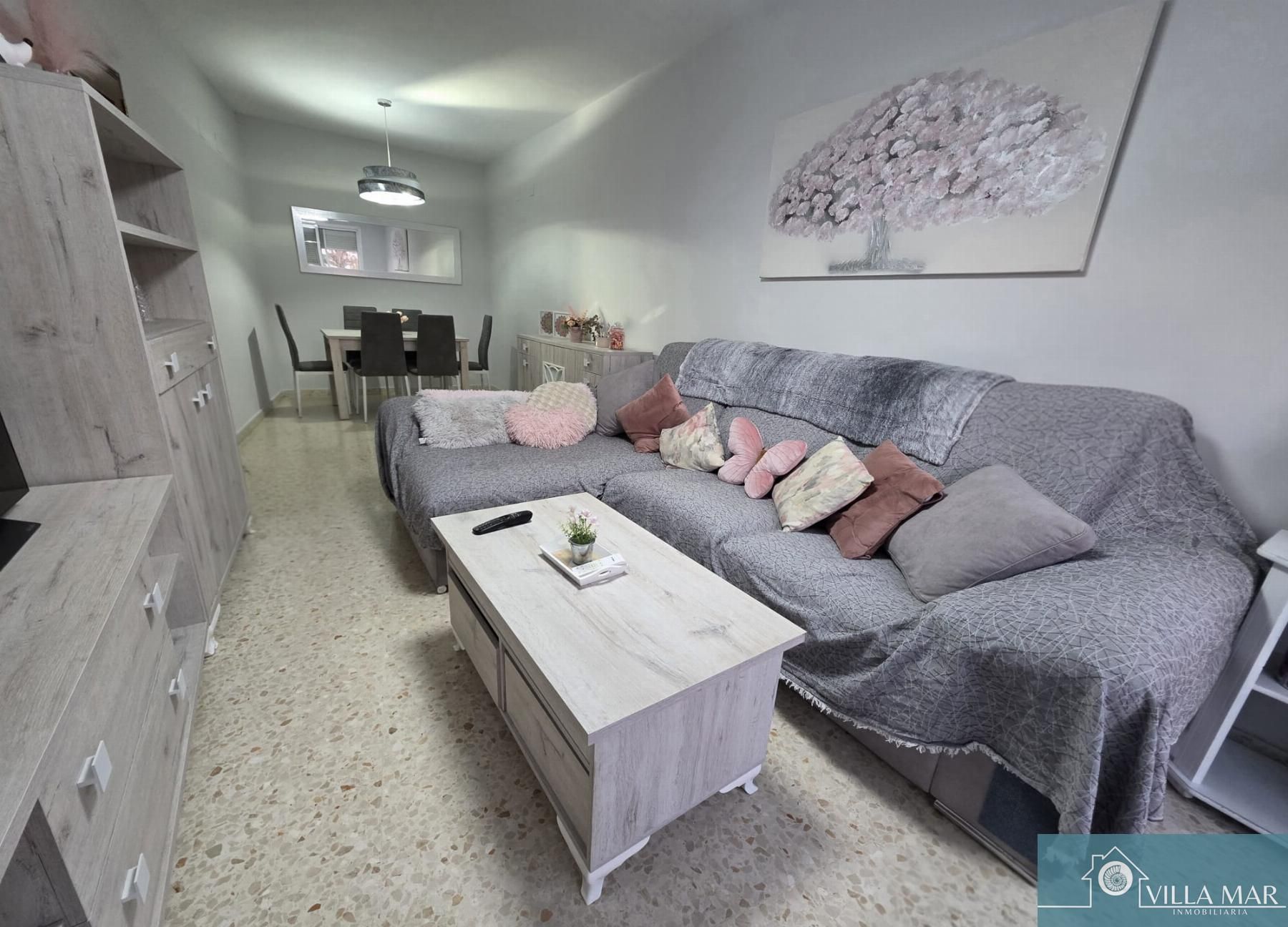 Sala d'estar de Pis en venda en Rota amb Terrassa i Traster