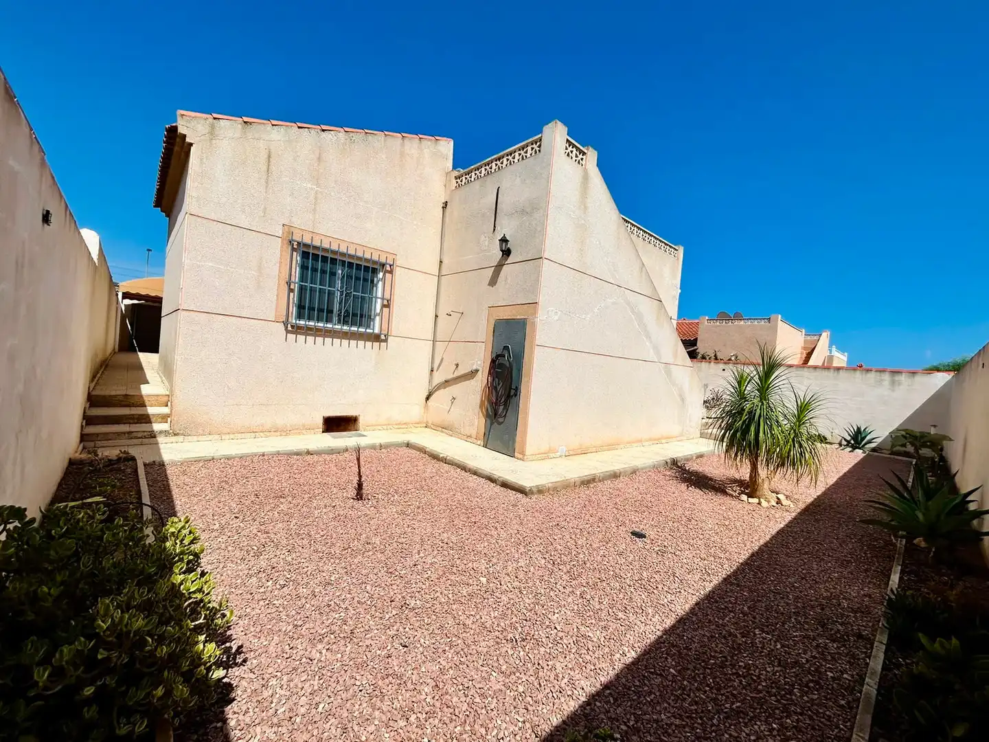 Vista exterior de Casa o xalet en venda en Torrevieja