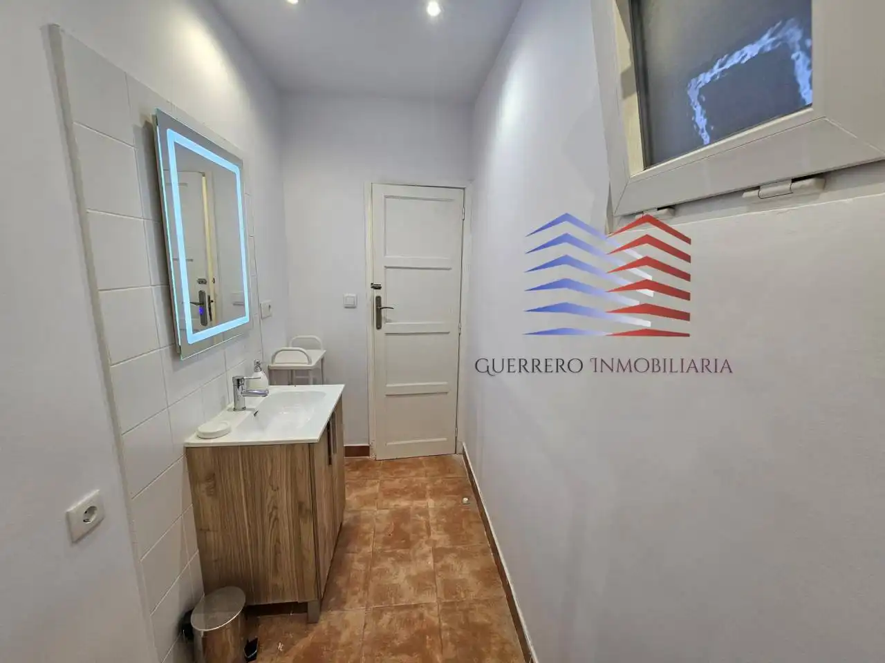Badezimmer von Wohnung zur Miete in Barrocanes