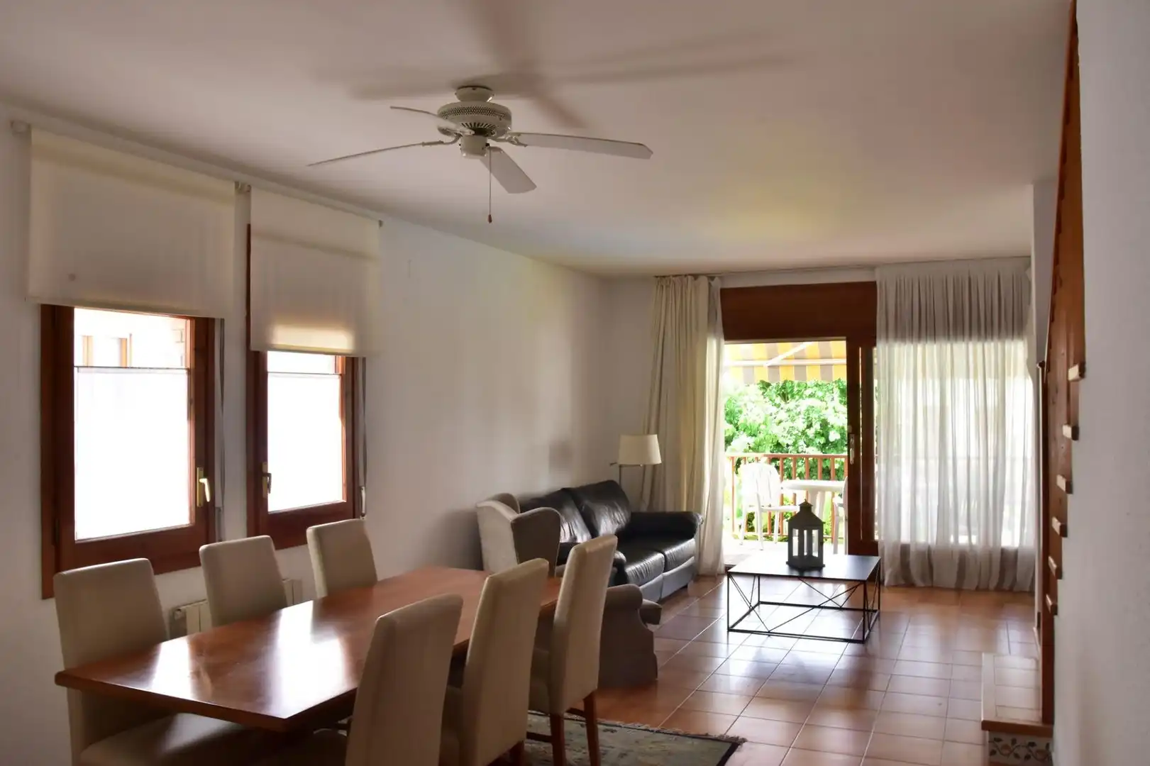 Comedor de Casa adosada de alquiler en Sant Pere de Ribes con Calefacción, Jardín privado y Terraza