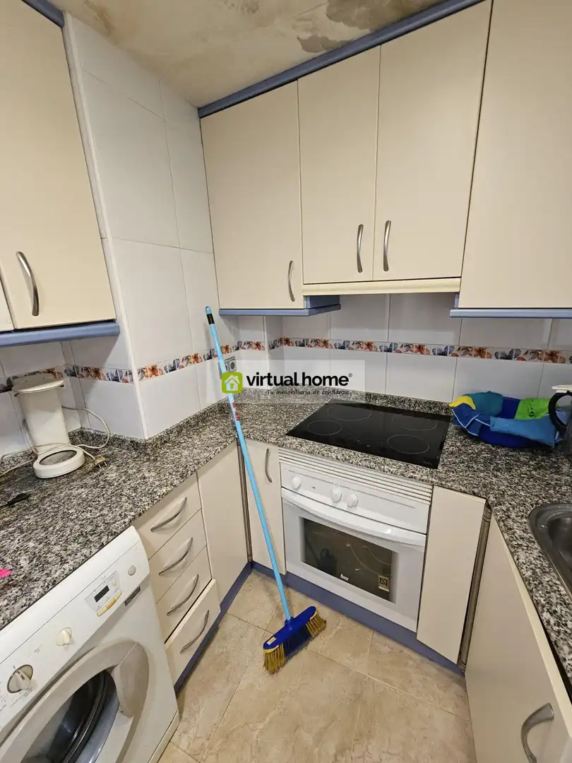 Flat with terrace for sale in Playa de Levante, imagen 2