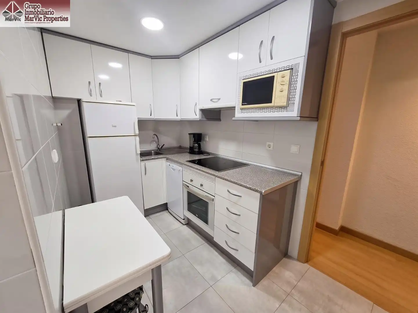 Kitchen of Flat for sale in Centro Urbano