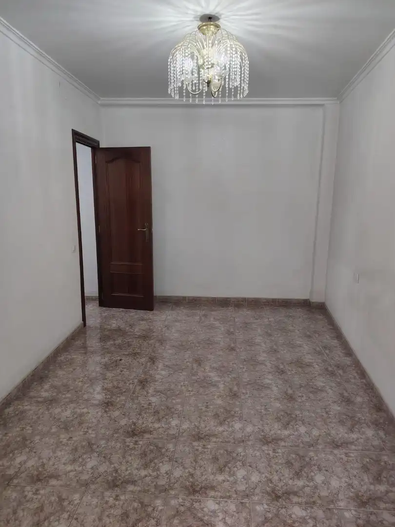 Flat for sale in Mislata  with Air Conditioner