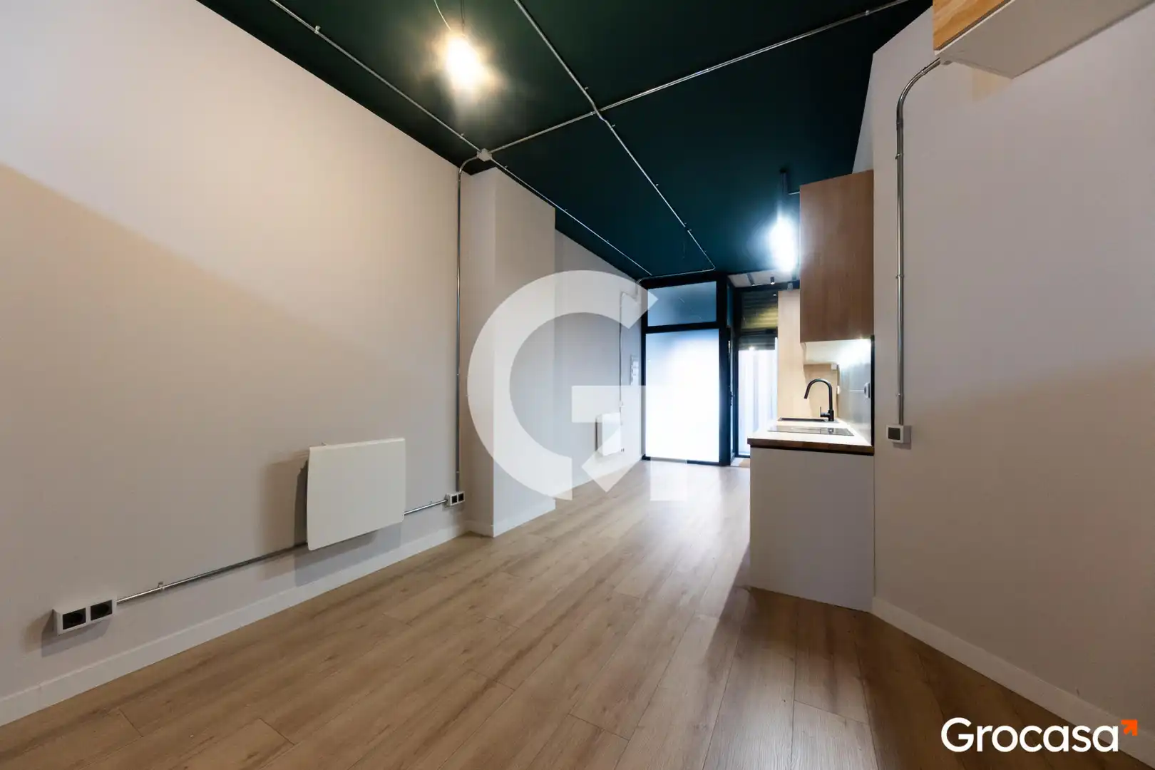 Flat for sale in Barcelona  with Heating, Oven and Washing machine